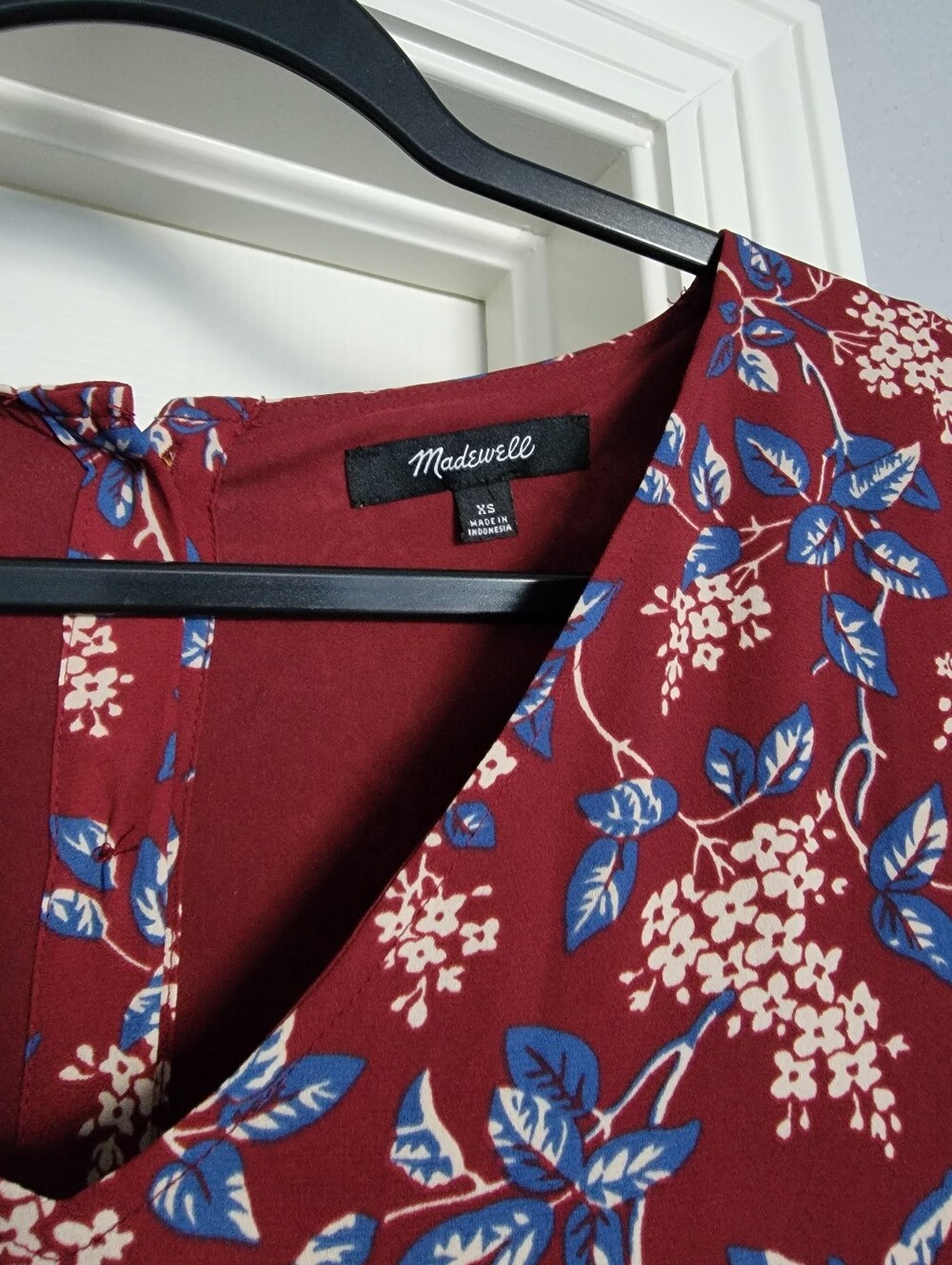 Madewell Burgundy Floral V-Neck Dress with Blue and Cream Print - Picture 4 of 4